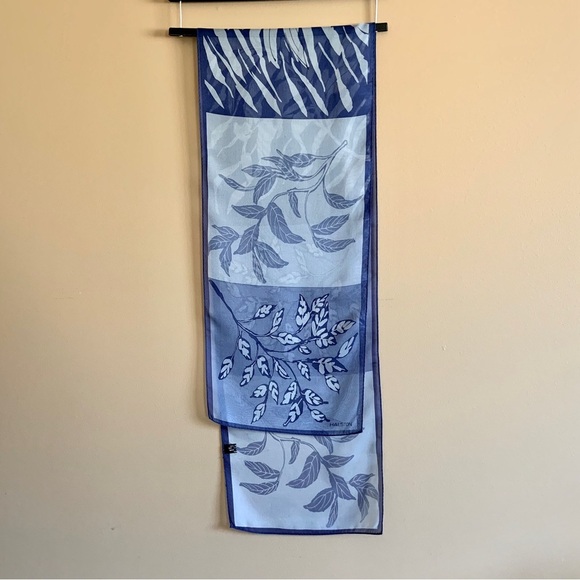 Vtg HALSTON blue sheer scarf - Picture 7 of 7
